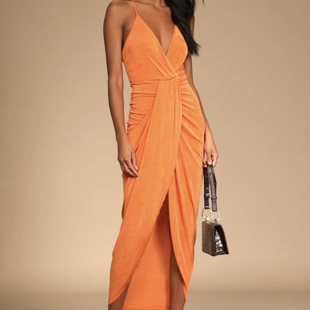 Lulu's Dreamy Date Orange Surplice Midi Dress